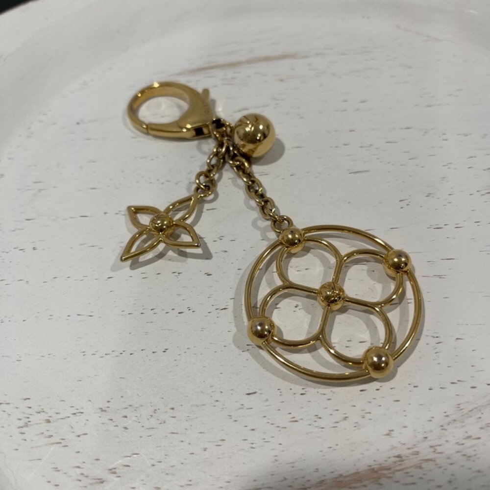 Louis Vuitton Constellation Heart Bag Charm/Key Chain (JB1351)
